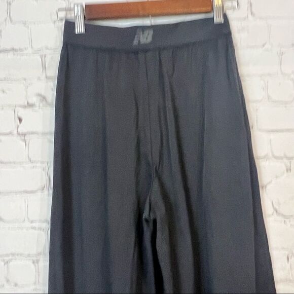 New Balance Wide Leg Workout Pants Black Size XS Extra Small - Picture 10 of 12